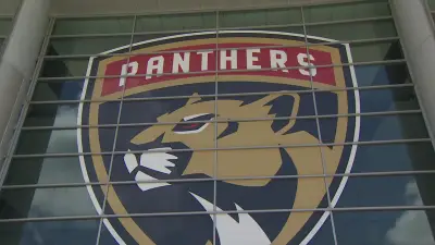 Defending champion Florida Panthers advance to third straight Stanley Cup final